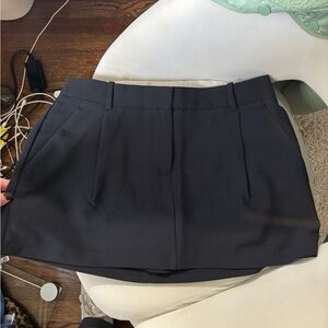 NWT Abercrombie Mid Rise Pleated Mini Skort